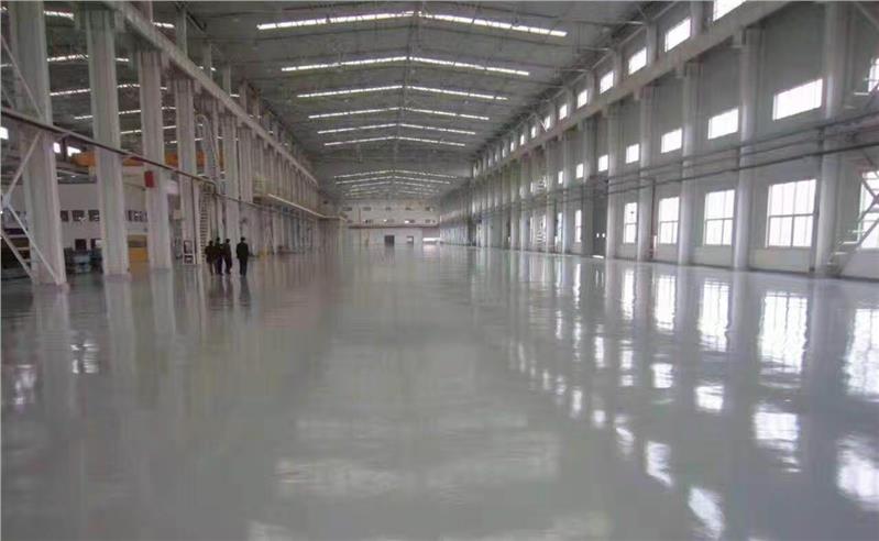 水泥自流平效果图：打造平整无缝的地坪空间