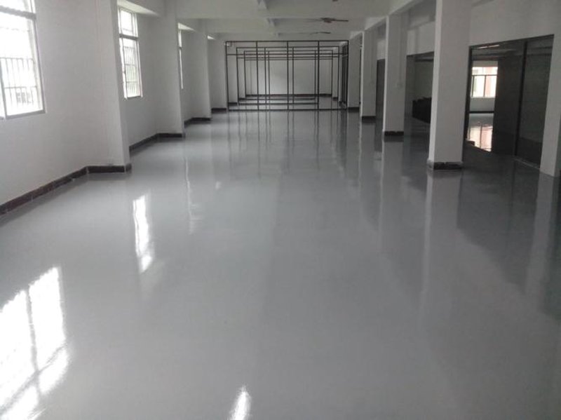 地坪漆施工：从初学者到高手的进阶之路